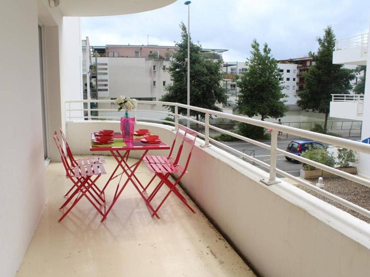 Appartement 2 Pieces Avec Balcon, Parking Et Piscine, La Rochelle - Fr-1-246-11 Kültér fotó